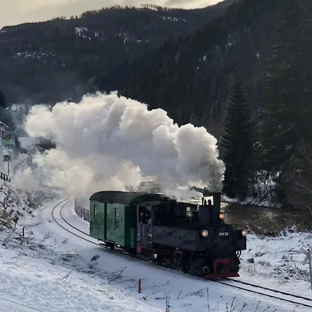 Moonriver Alps Lägenhet Ramingstein